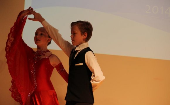 Спортивные бальные танцы